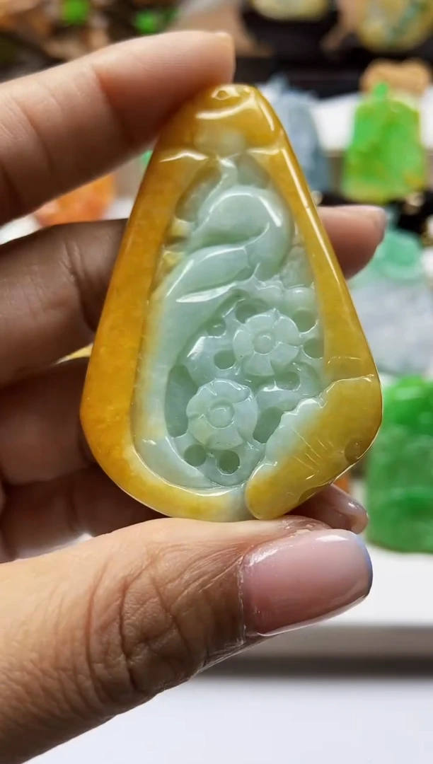 颈饰未镶嵌翡翠翡翠A货