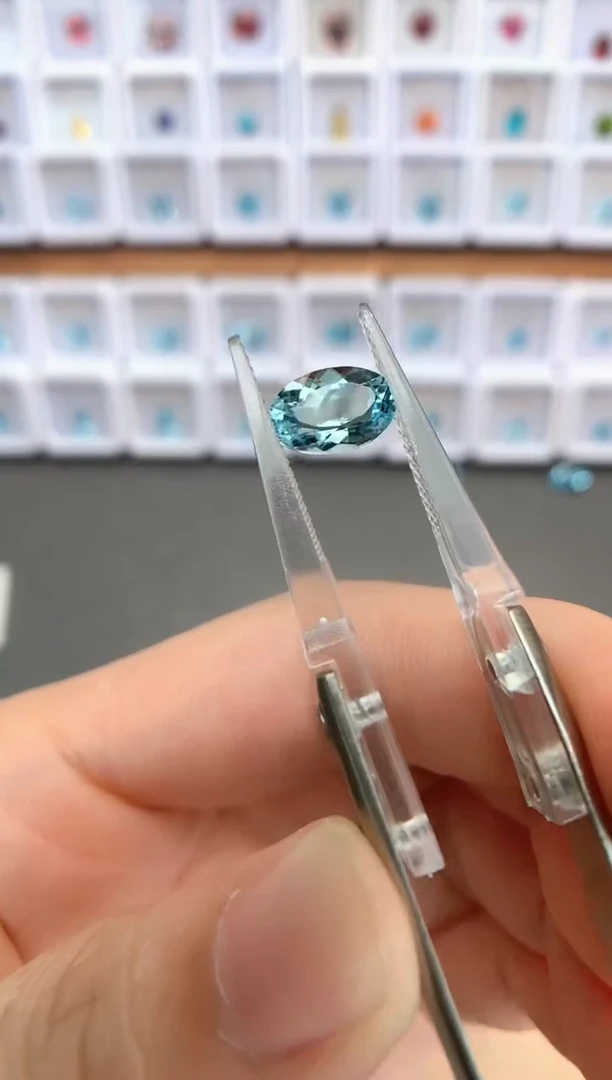未镶嵌裸石定制海蓝宝石1.65ct 圣玛 01013