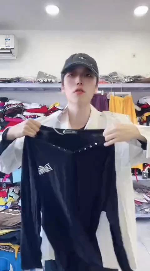 闪电购精品女装127S瑕疵