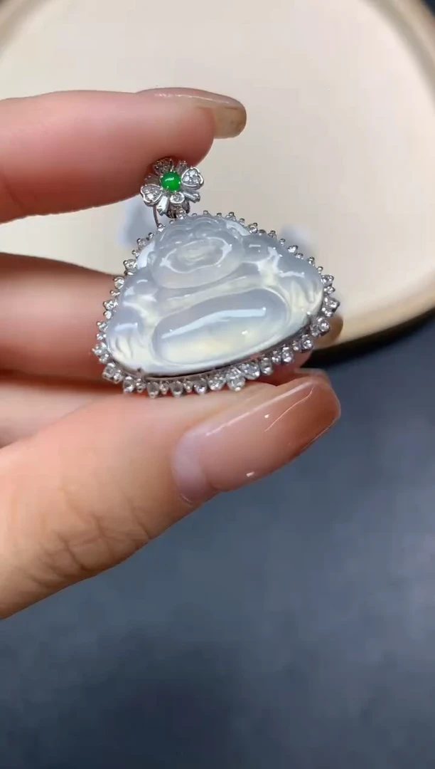 吊坠(不含链)18K金镶嵌翡翠吊坠A280|13800