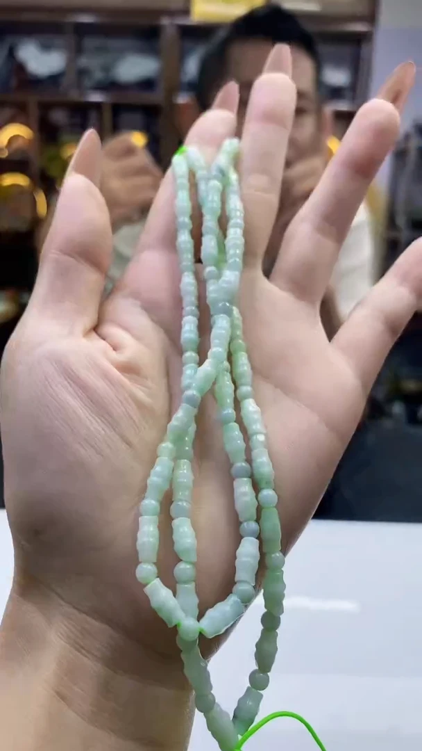 未镶嵌定制翡翠8748