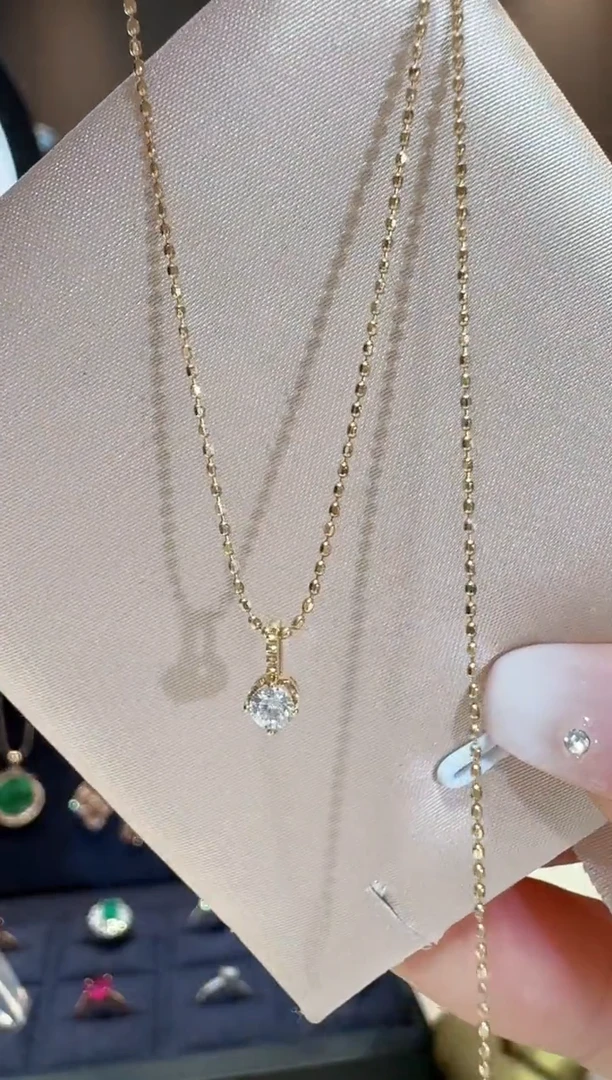 【闪购商品】钻石项链18K金镶嵌10分钻石吊坠+珠珠链