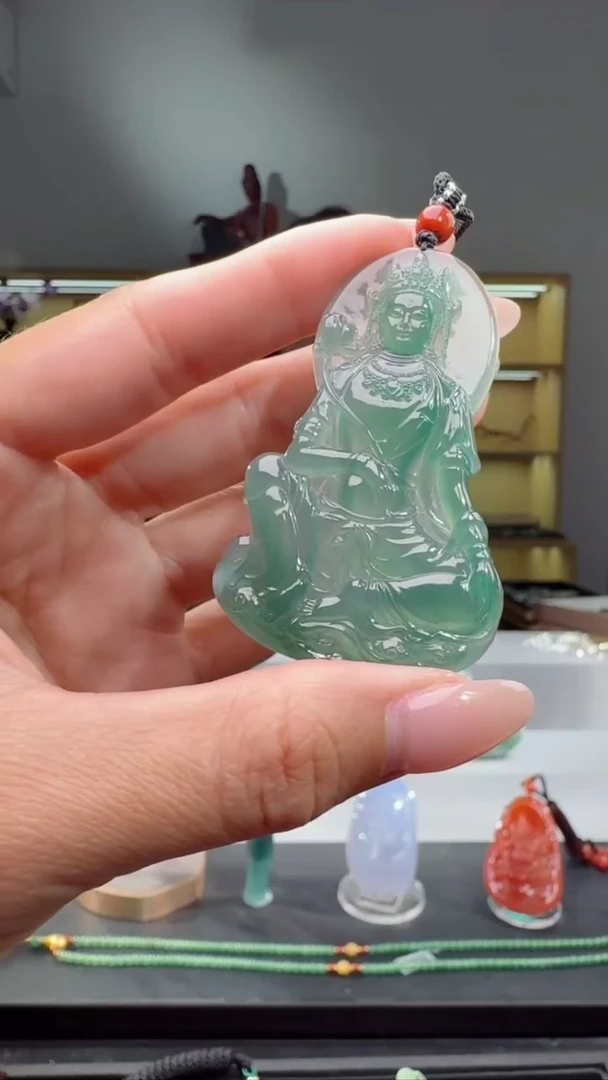 吊坠(不含链)未镶嵌翡翠观音