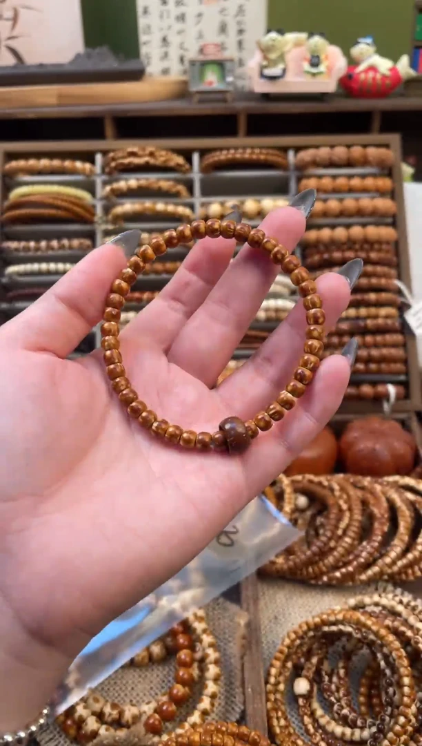 手串紫金鼠崔***石熔岩小肉珠