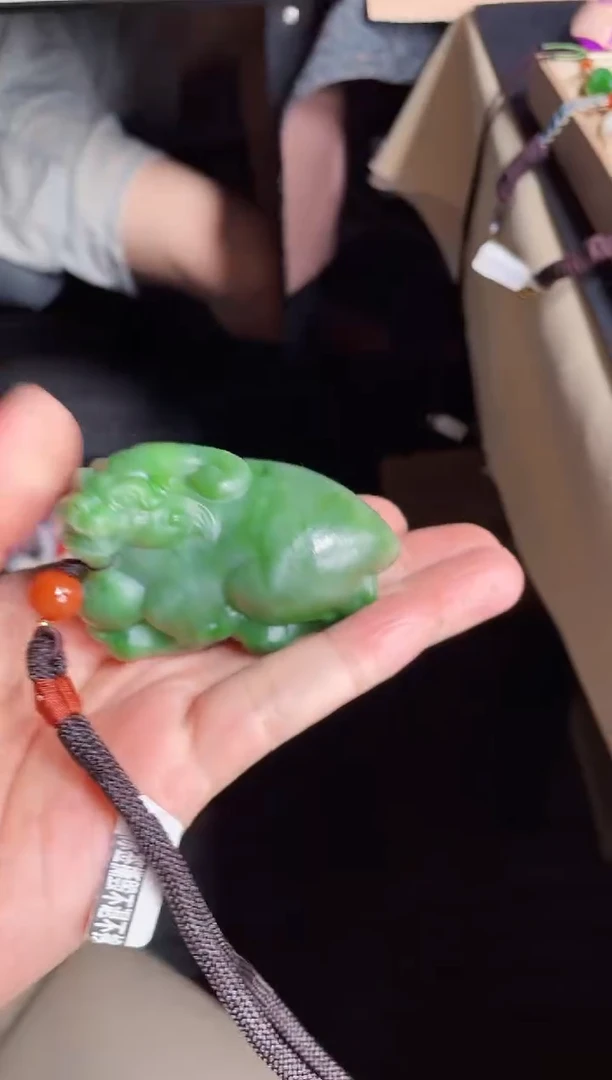 和田玉未镶嵌颈饰拍一发一