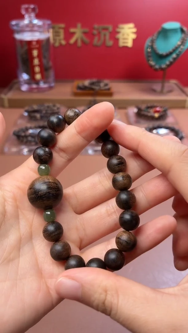 沉香手串沉水富森红土瘿子瘤疤10配芽庄瘿子瘤疤白棋18顶珠单圈