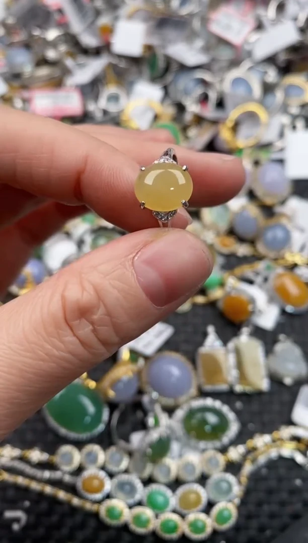 银S925镶嵌戒指翡翠888      7