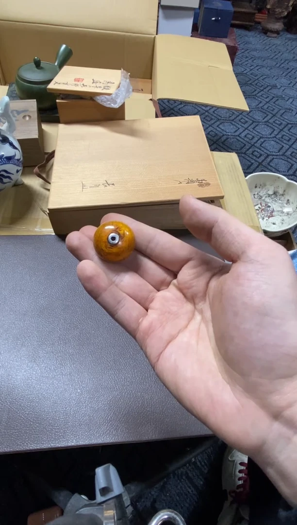 1阿***座精品瓷一物一拍定闪