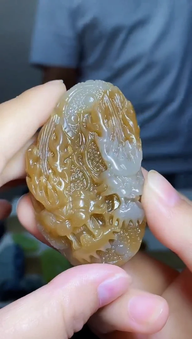 和田玉未镶嵌颈饰1