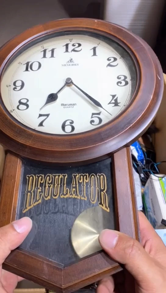 8新中古商品，瑕疵品，不保好坏。695