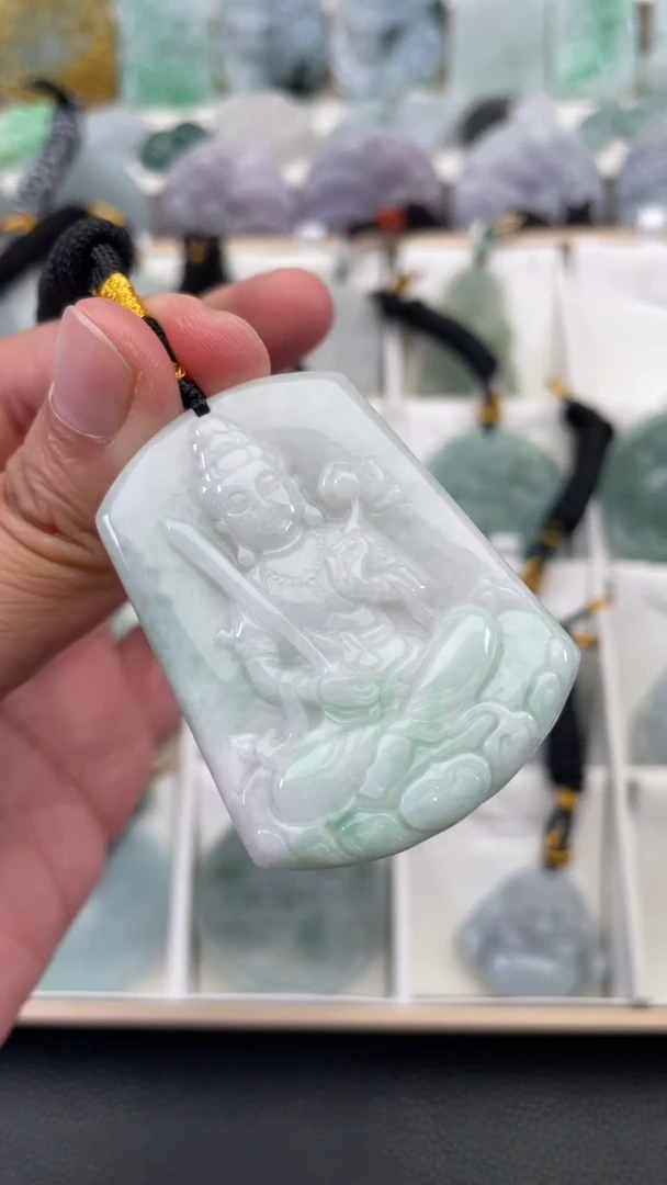 颈饰未镶嵌翡翠天然缅甸翡翠A货134