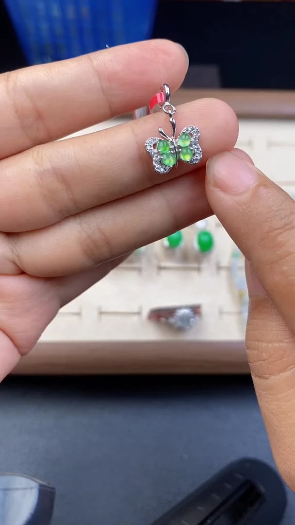 翡翠银S925镶嵌颈饰2323·412·3