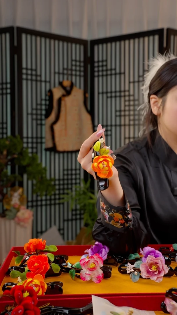 刺绣非遗苏绣绒花