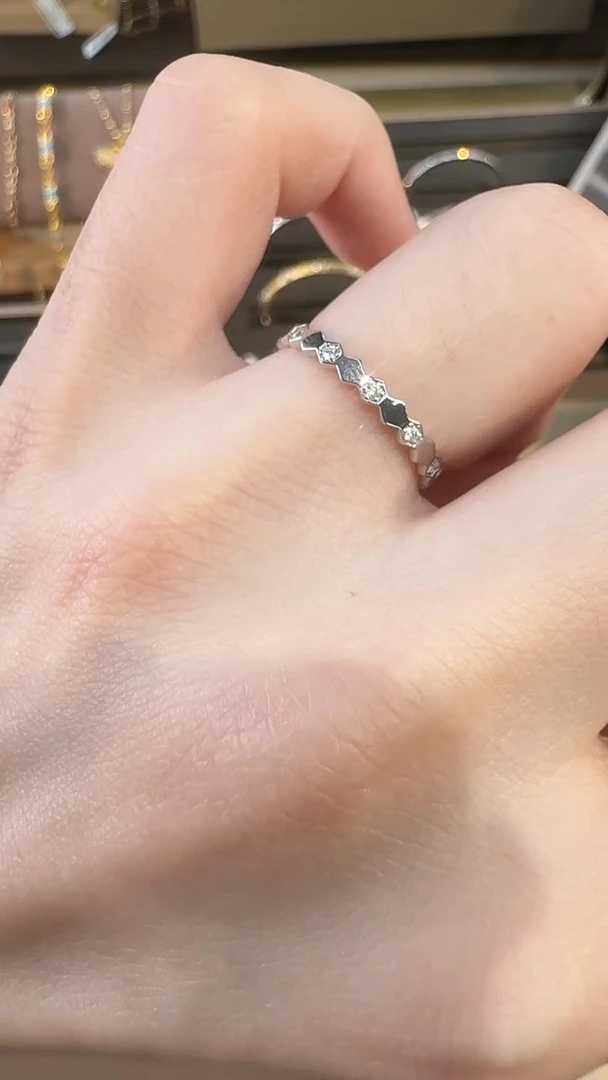 【闪购商品】钻石戒指/指环18K金镶嵌蜂窝钻石戒指