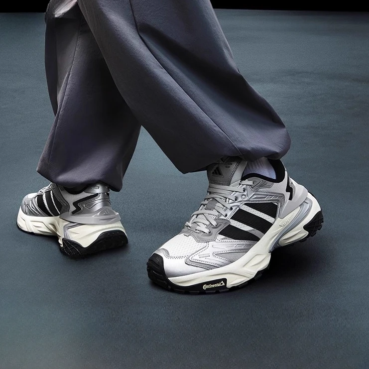 Adidas阿迪达斯男鞋官方正品25秋冬老爹鞋银翼机甲风暴跑鞋JS0059