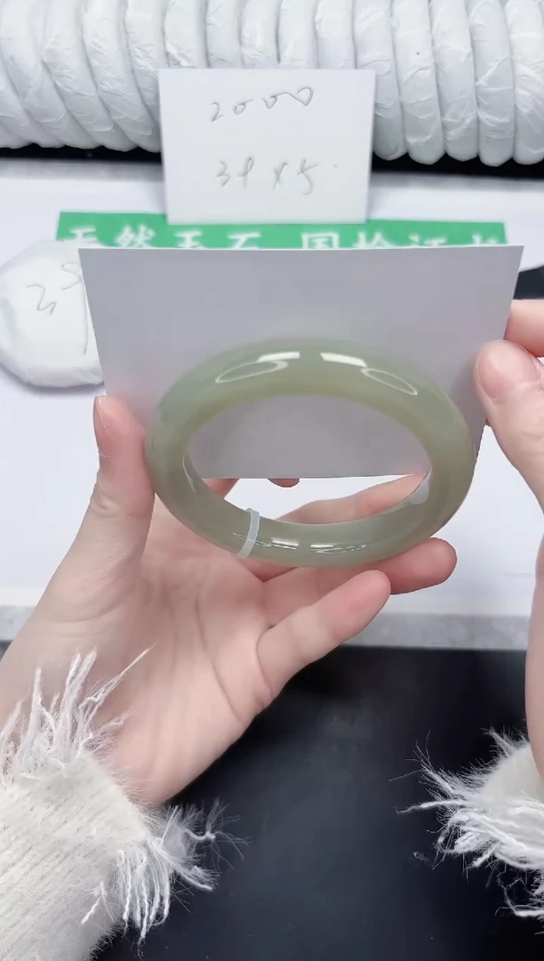 未镶嵌手镯和田玉59-58.3QS3