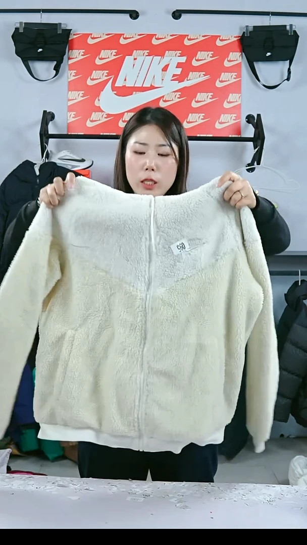 095闪购编码运动衣以直播间过款为准尺码