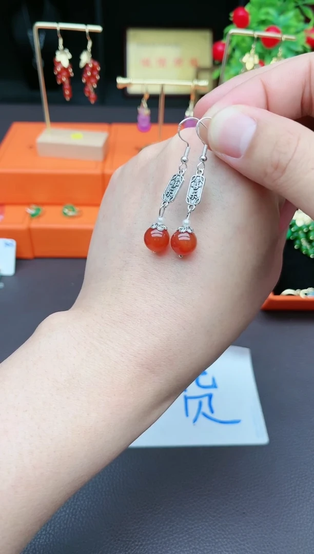 南红玛瑙银S925镶嵌耳饰730000