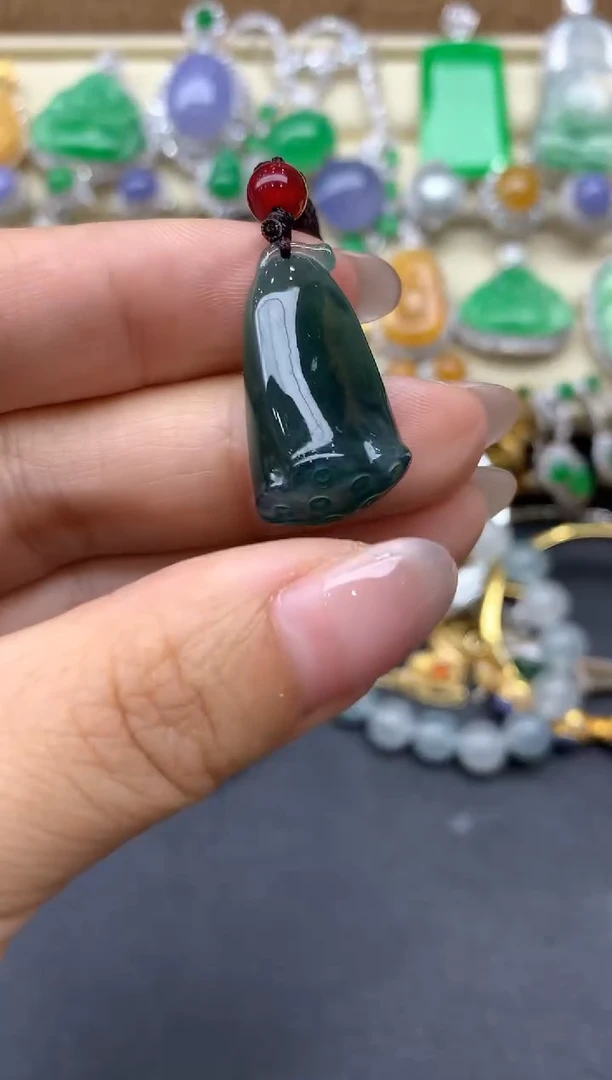 【闪购商品】翡翠颈饰未镶嵌39-中国好珍宝