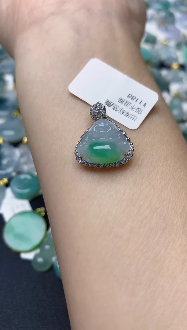颈饰未镶嵌翡翠天然缅甸A货翡翠