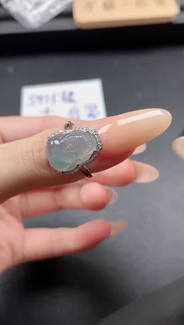 翡翠戒指银S925镶嵌51511