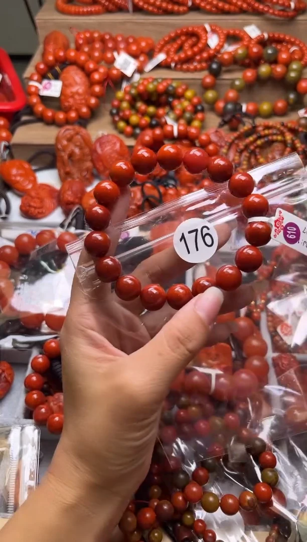 【闪购商品】南红玛瑙珠宝奇石未镶嵌176-12+