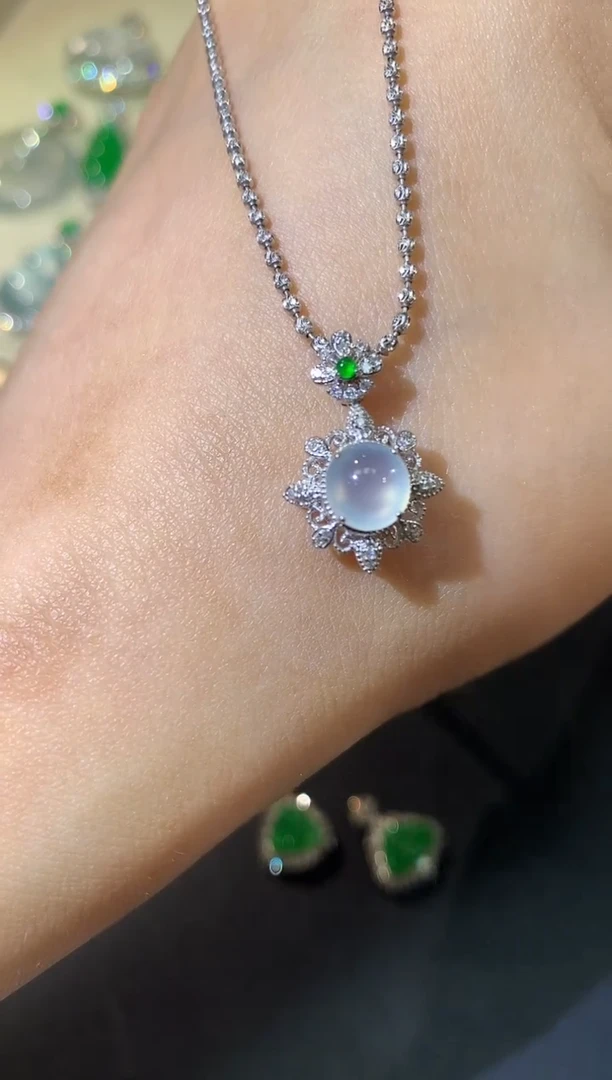 翡翠18K金镶嵌吊坠(不含链)A38|3980