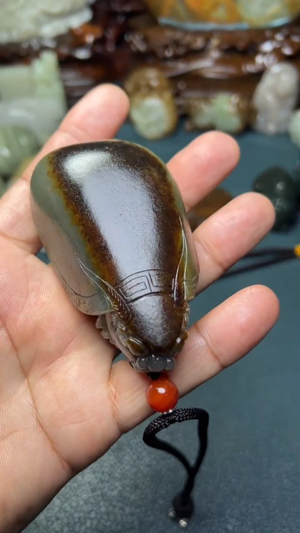 未镶嵌和田玉把件-