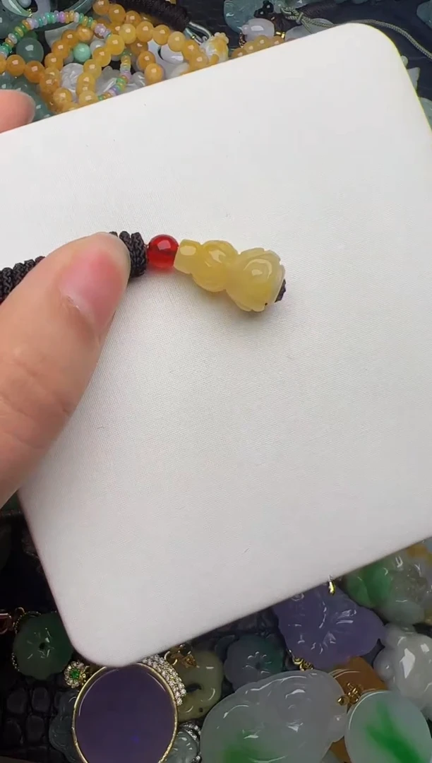 翡翠未镶嵌颈饰天然缅甸翡翠吊坠