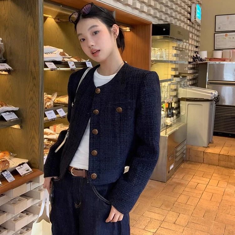 秋冬2025蓝色新款高级休闲短款外套长袖上衣气质粗花呢小香风外套