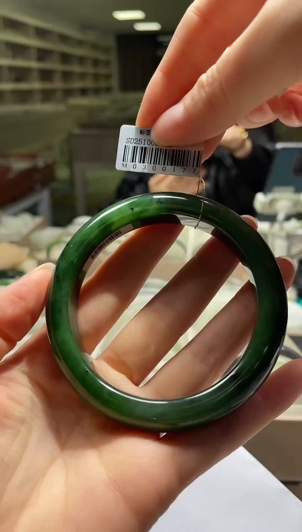 未镶嵌手镯和田玉60-61圈口 0177