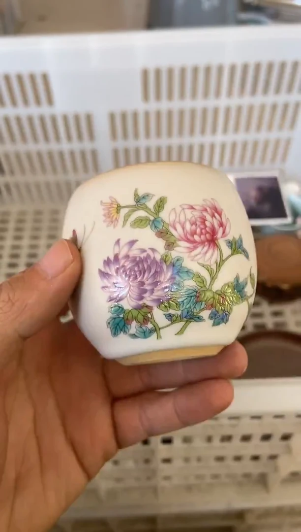 杯无运费险有瑕疵的摄影的产品有使用过的痕迹有点脏介意勿拍