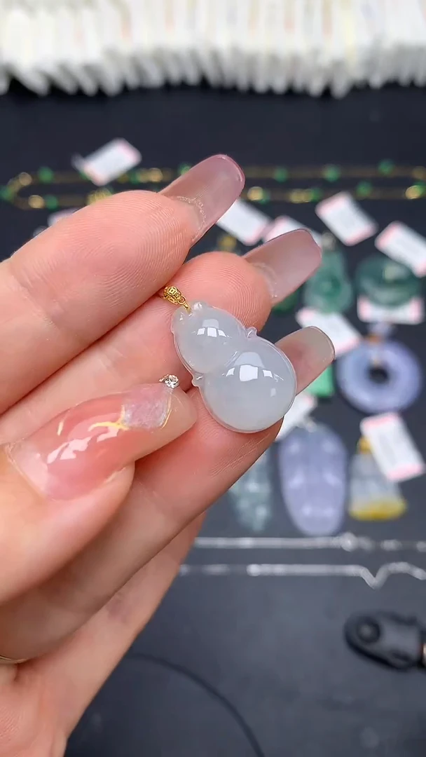 翡翠18K金镶嵌吊坠(不含链)MS193245