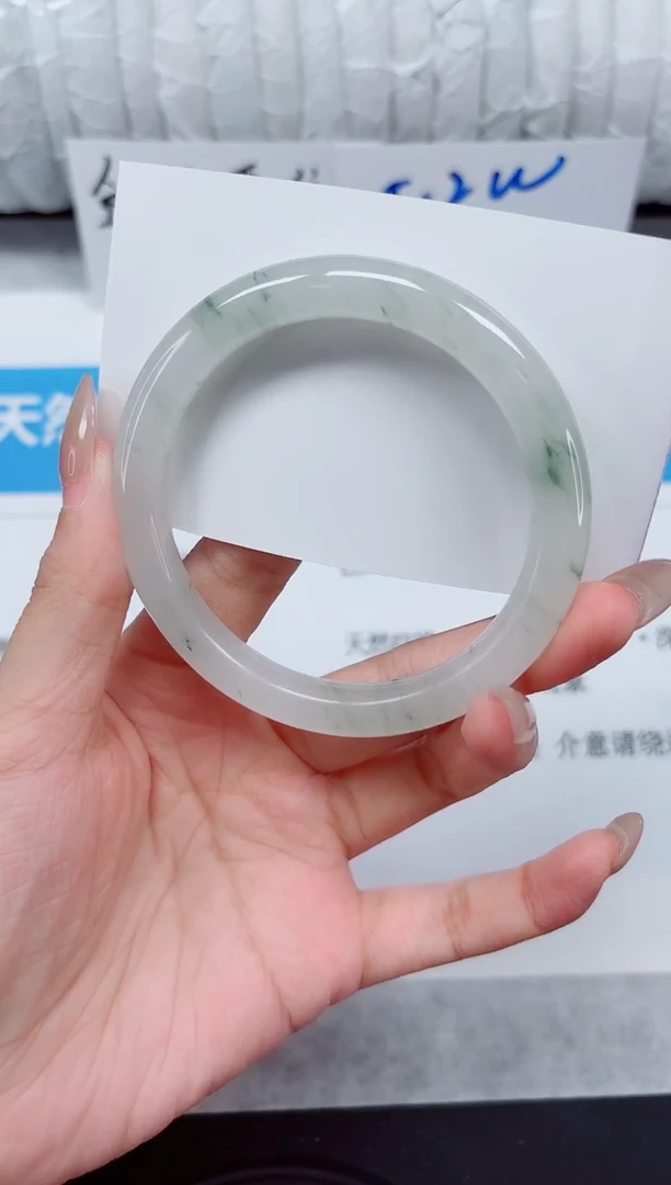 未镶嵌手镯石英质玉185-57