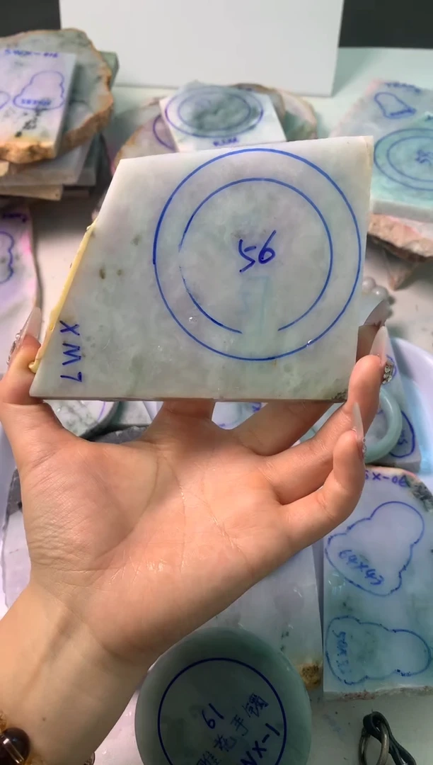 未镶嵌定制翡翠翡翠玉石