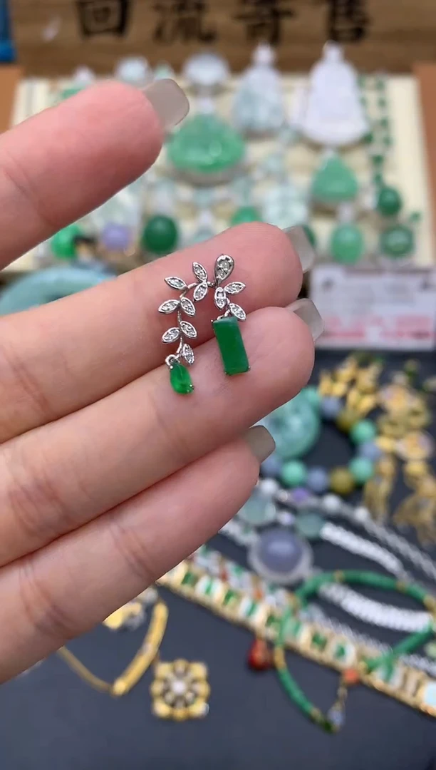 【闪购商品】翡翠颈饰18K金镶嵌164-中国好珍宝