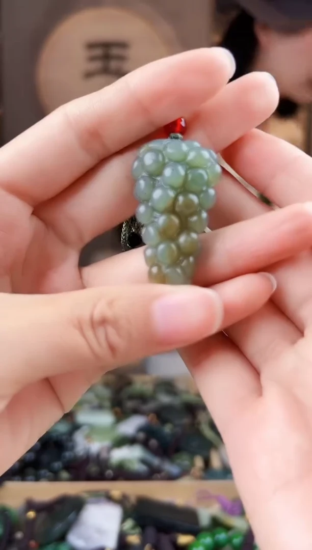 颈饰未镶嵌和田玉拍一发一，多样性发货