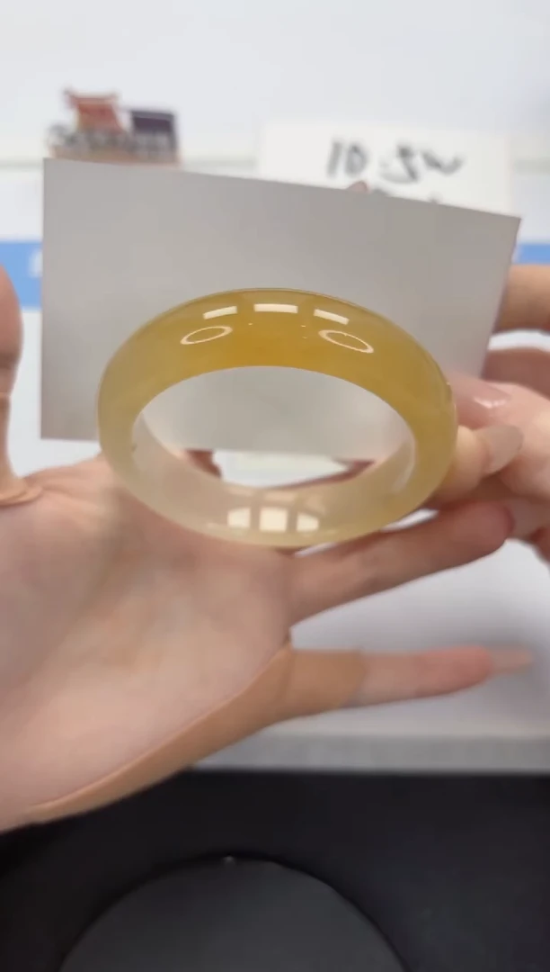 【闪购商品】石英质玉手镯未镶嵌A244-55.8