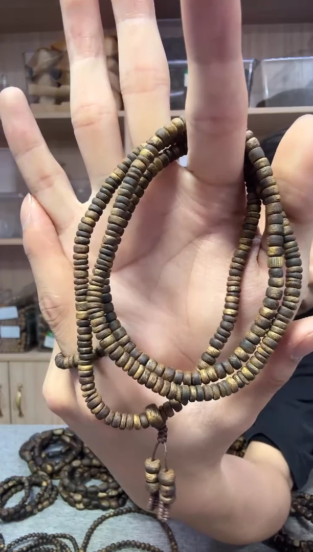 手串沉香05隔片珠多圈13克+ 多样性发其一