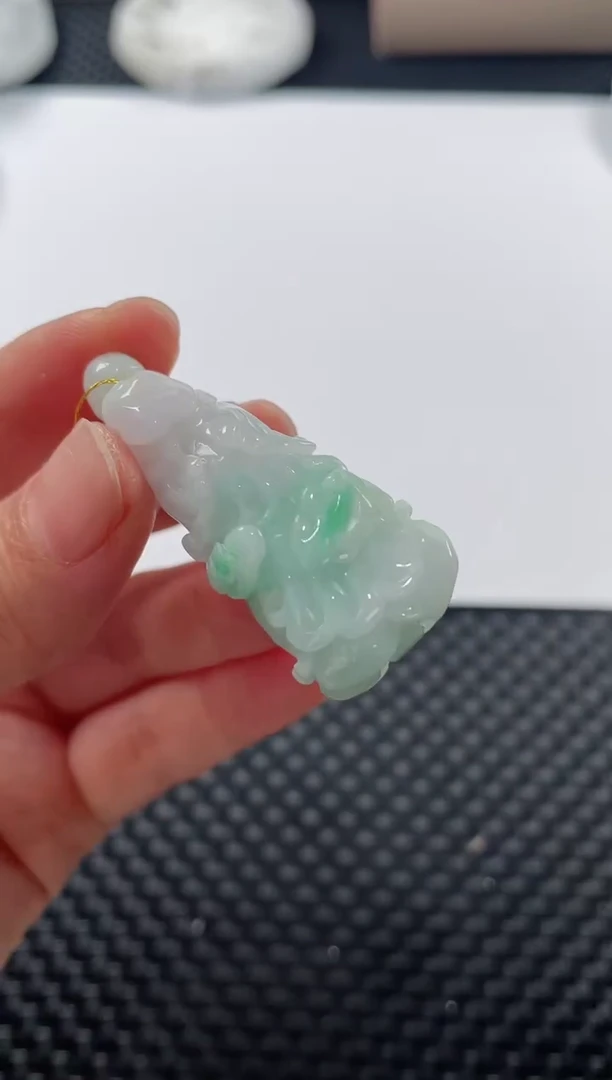 颈饰未镶嵌翡翠基地发货H 4318 白菜