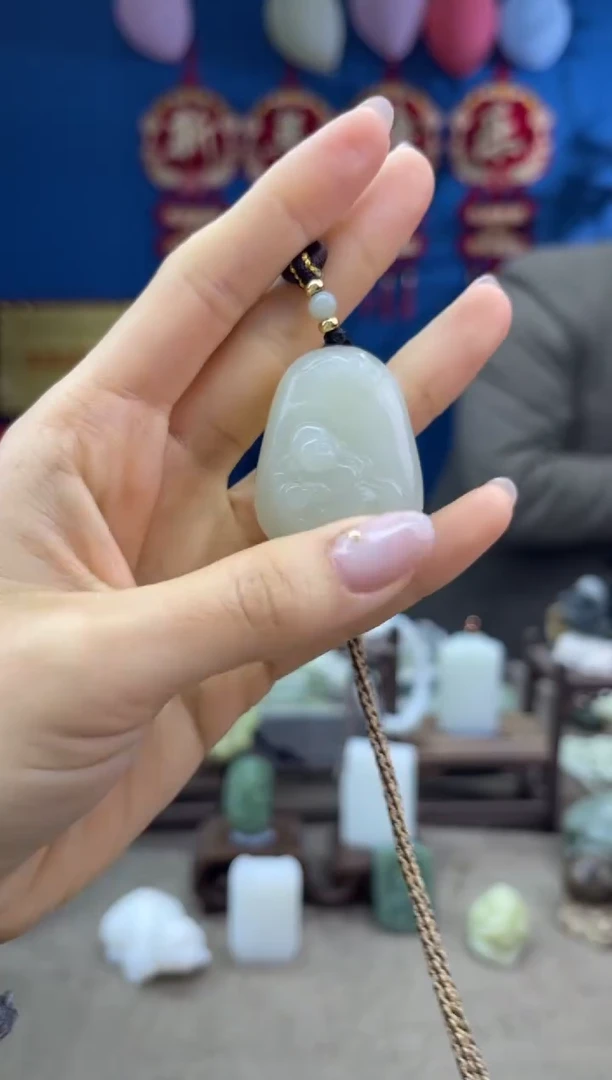 【闪购商品】和田玉颈饰未镶嵌1