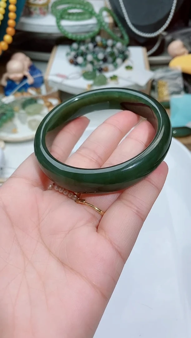 和田玉手镯未镶嵌?****?A37一个210