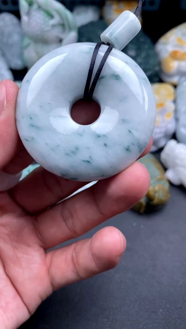 吊坠(不含链)未镶嵌翡翠1