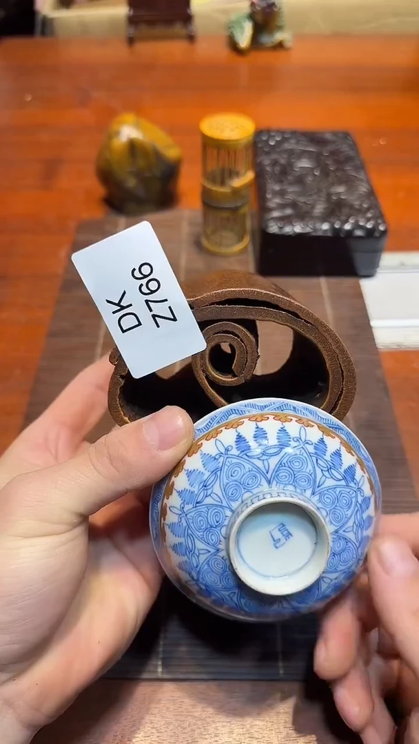 瓷片小*哈哈哈哈哈766