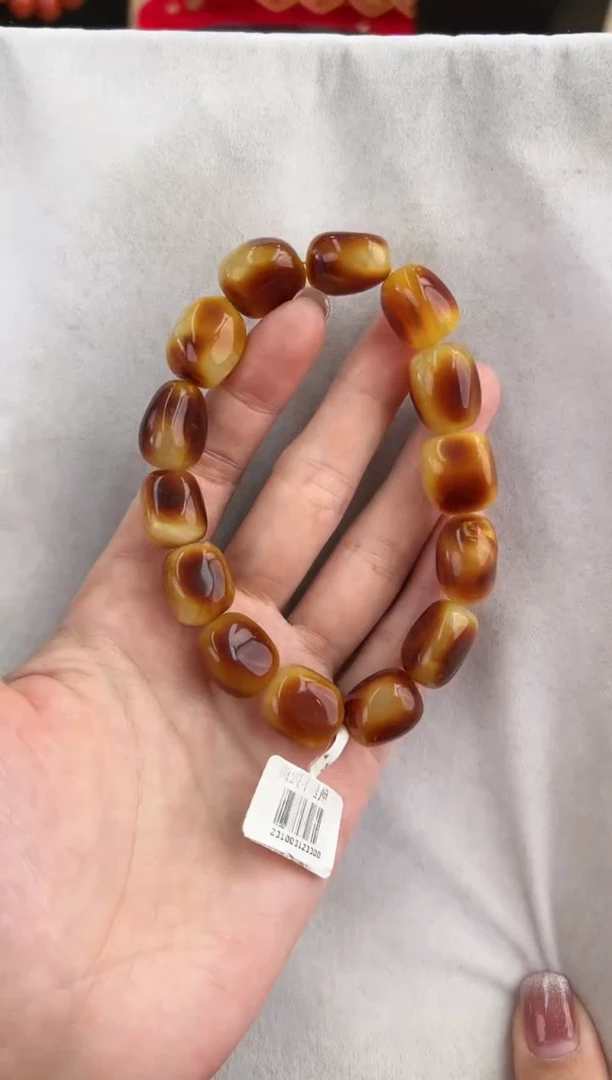 【闪购商品】琥珀裸石未镶嵌10130121-手串