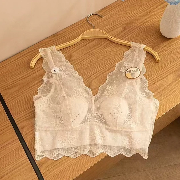 法式性感内衣女蕾丝抹胸裹胸大胸显小吊带美背心收副乳无钢圈文胸