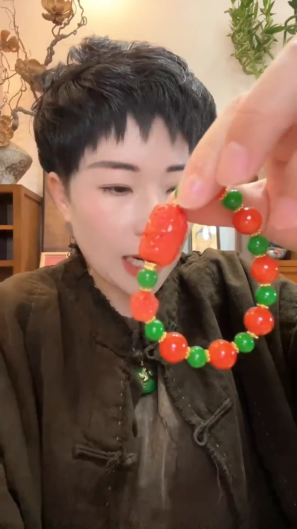 吊坠(赠链)未镶嵌翡翠796