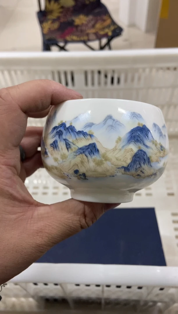 无运费险有瑕疵的摄影的产品有使用过的痕迹有点脏介意勿拍