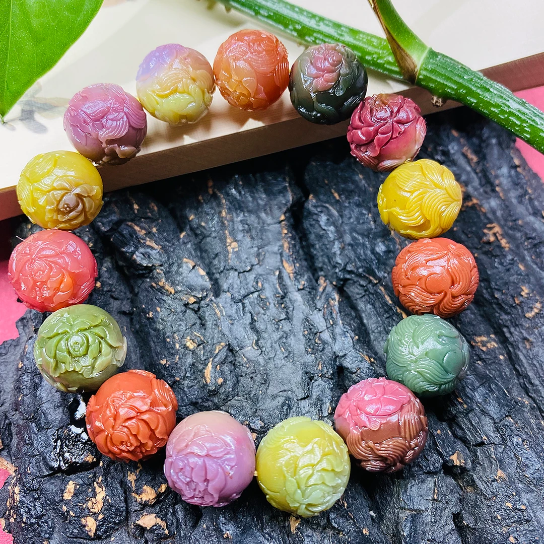 天然老矿七彩盐源玛瑙精雕俏色九尾牡丹圆珠手串