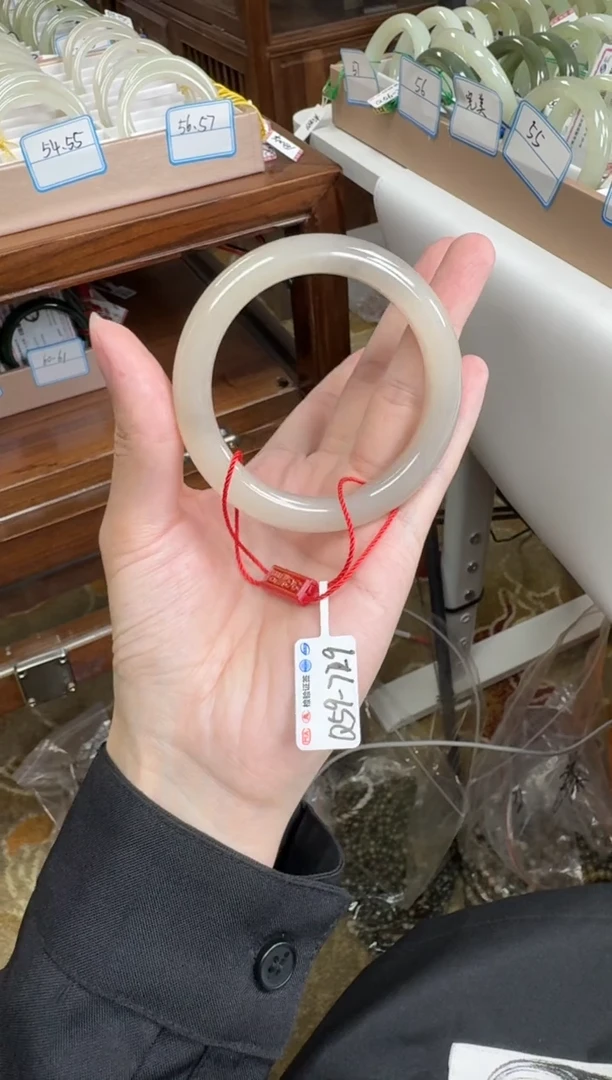 未镶嵌手镯和田玉59-